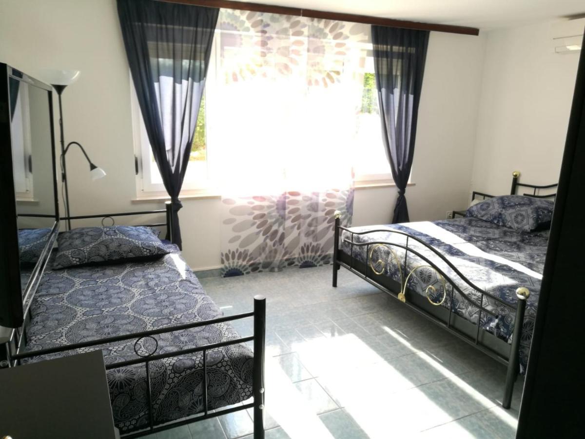 Ferienhaus Bozena Appartment 2 Врсар Екстер'єр фото